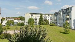 helle 2-Zimmer-Wohnung mit Aufzug und Balkon, Hausmeisterdienste inklusive, EBK möglich